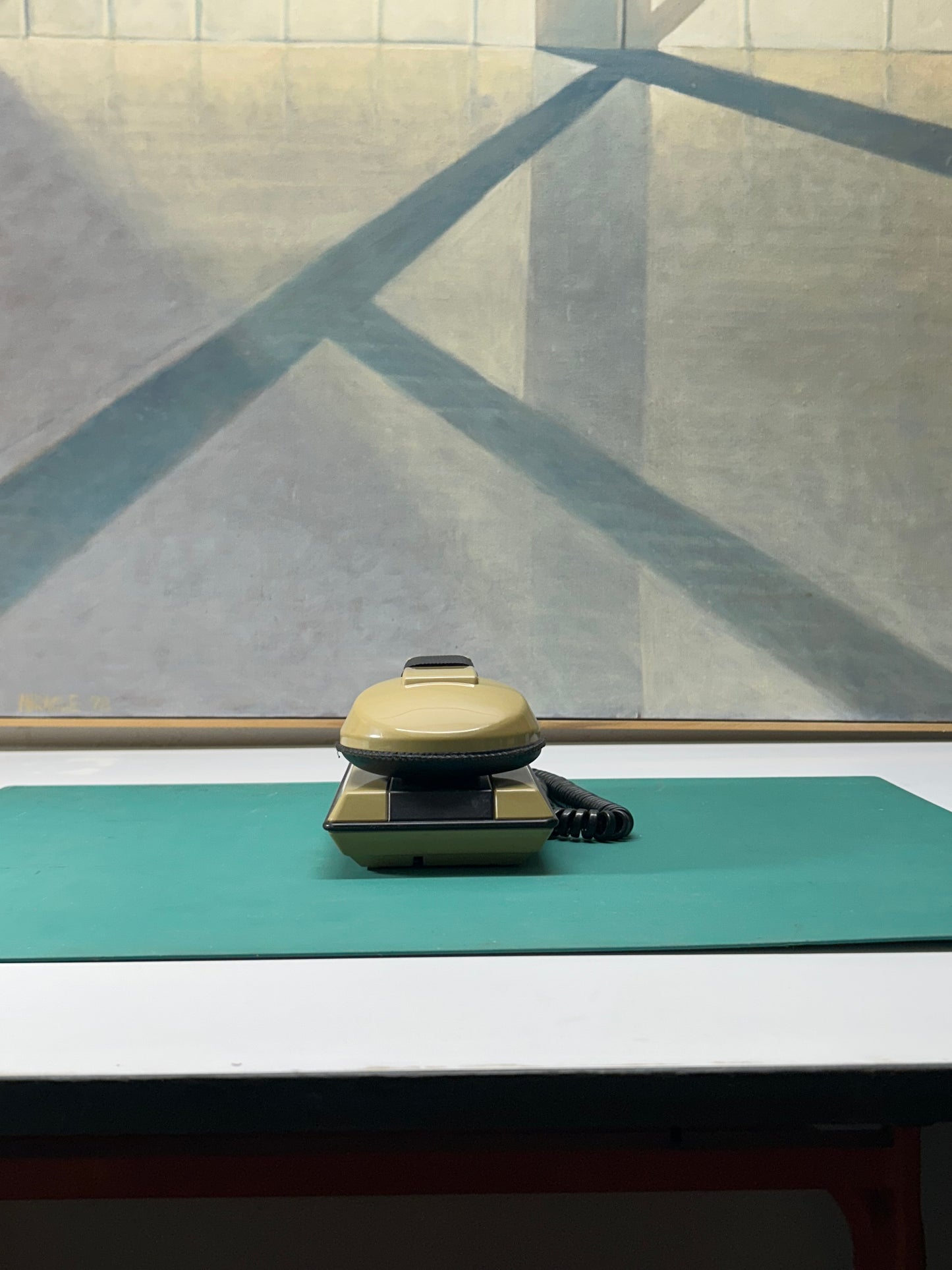 Vintage Softel Plus TeleQuest Telephone With Cord