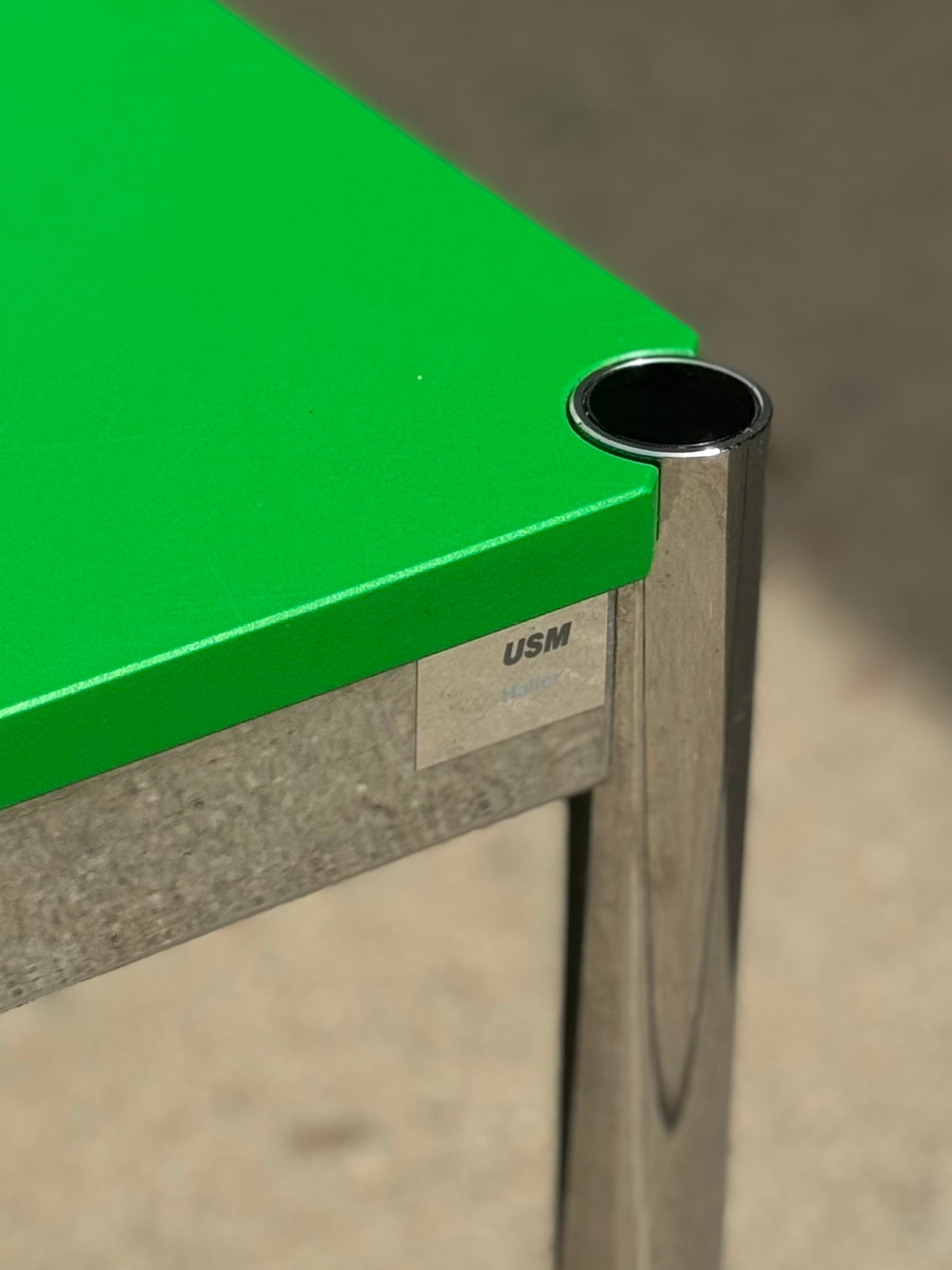 USM Haller Coffee Table
by Fritz Haller & Paul Schärer