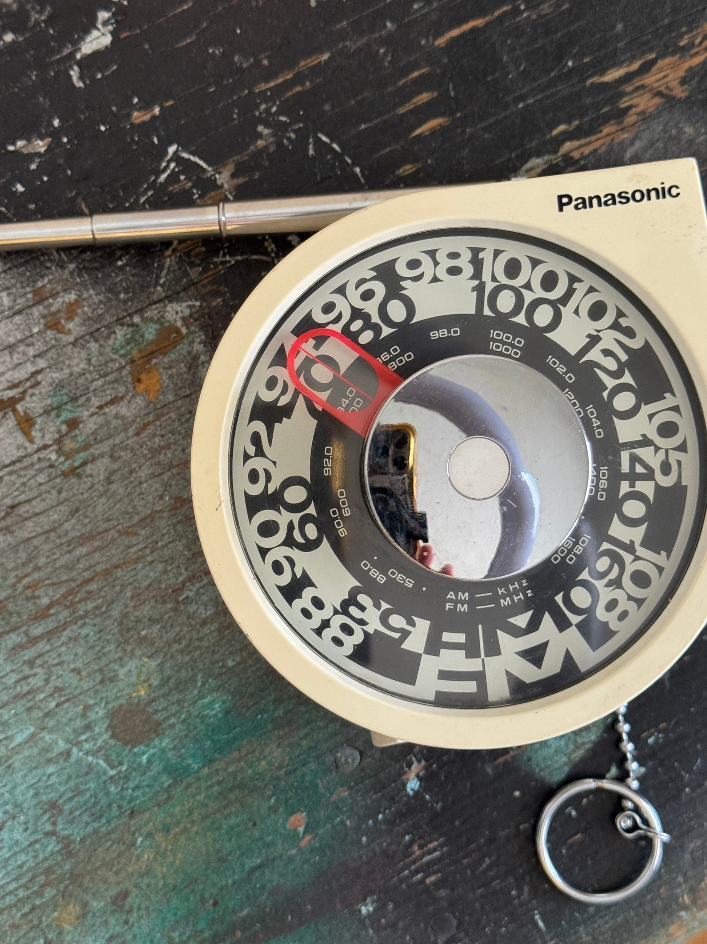 1970s Panasonic RF-93 "Rolling Tone" radio