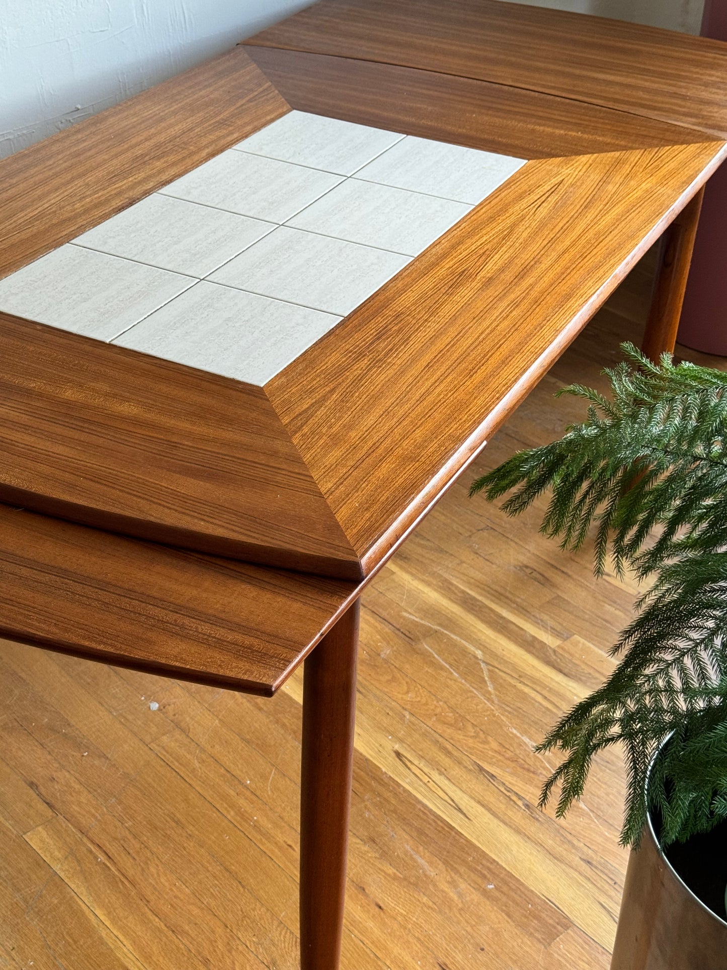 Danish Teak Drop-Leaf Dinining Table by Holst Joregensens