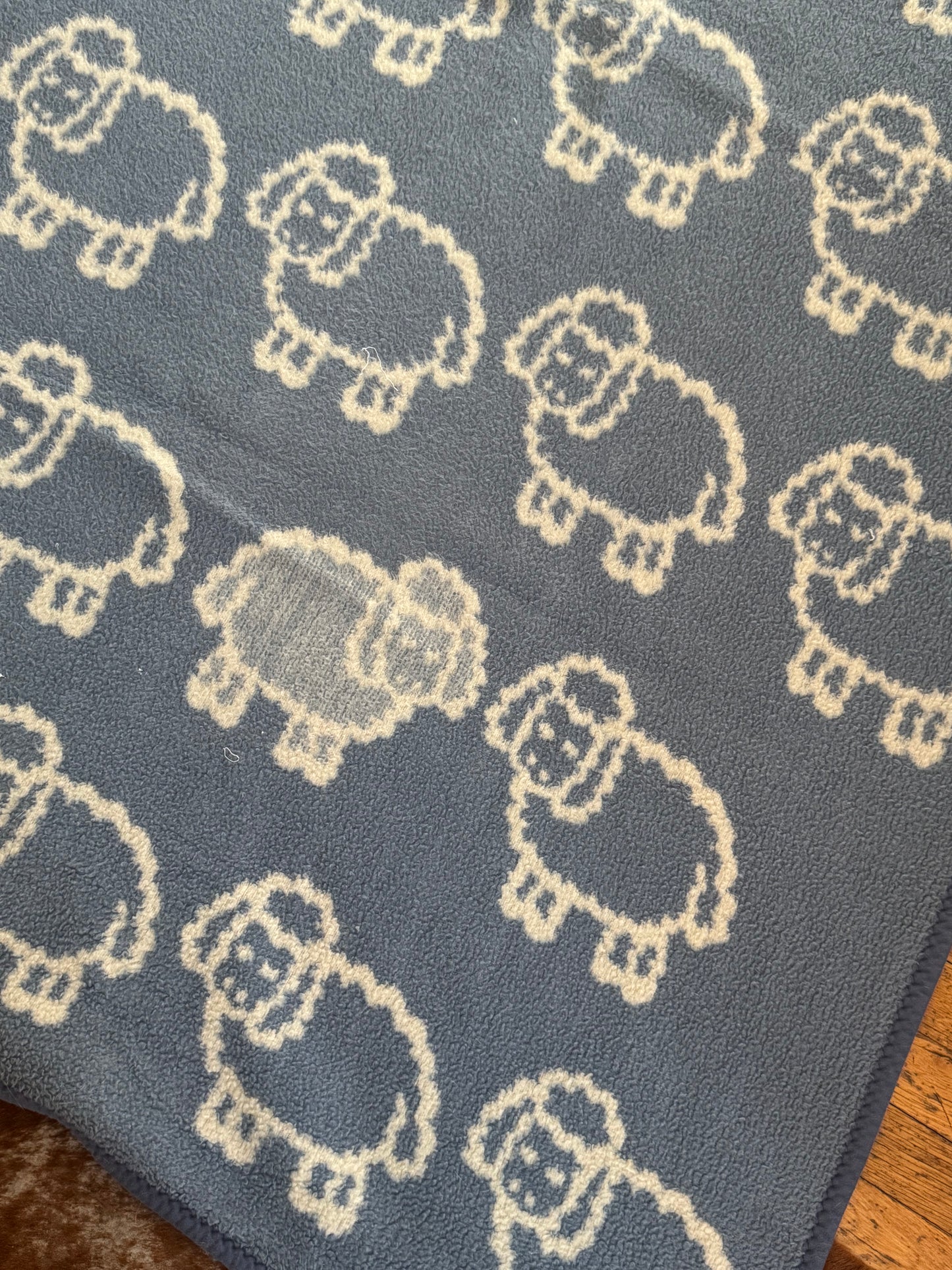 Vintage Vuteks Sheep Blanket