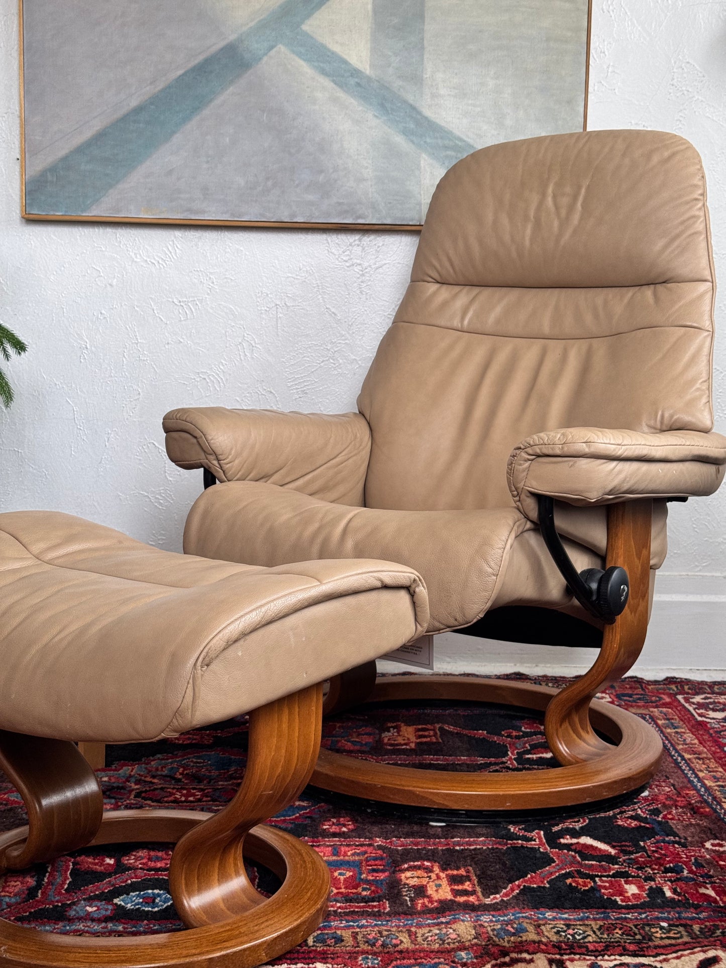 Ekornes Stressless Sunrise Recliner