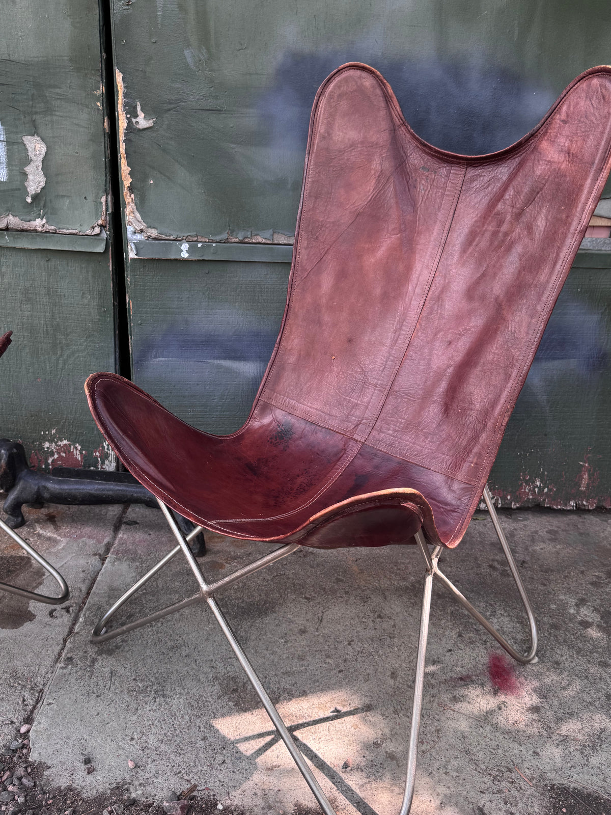 Mid Century Leather Handmade Butterfly Lounges Chair Set