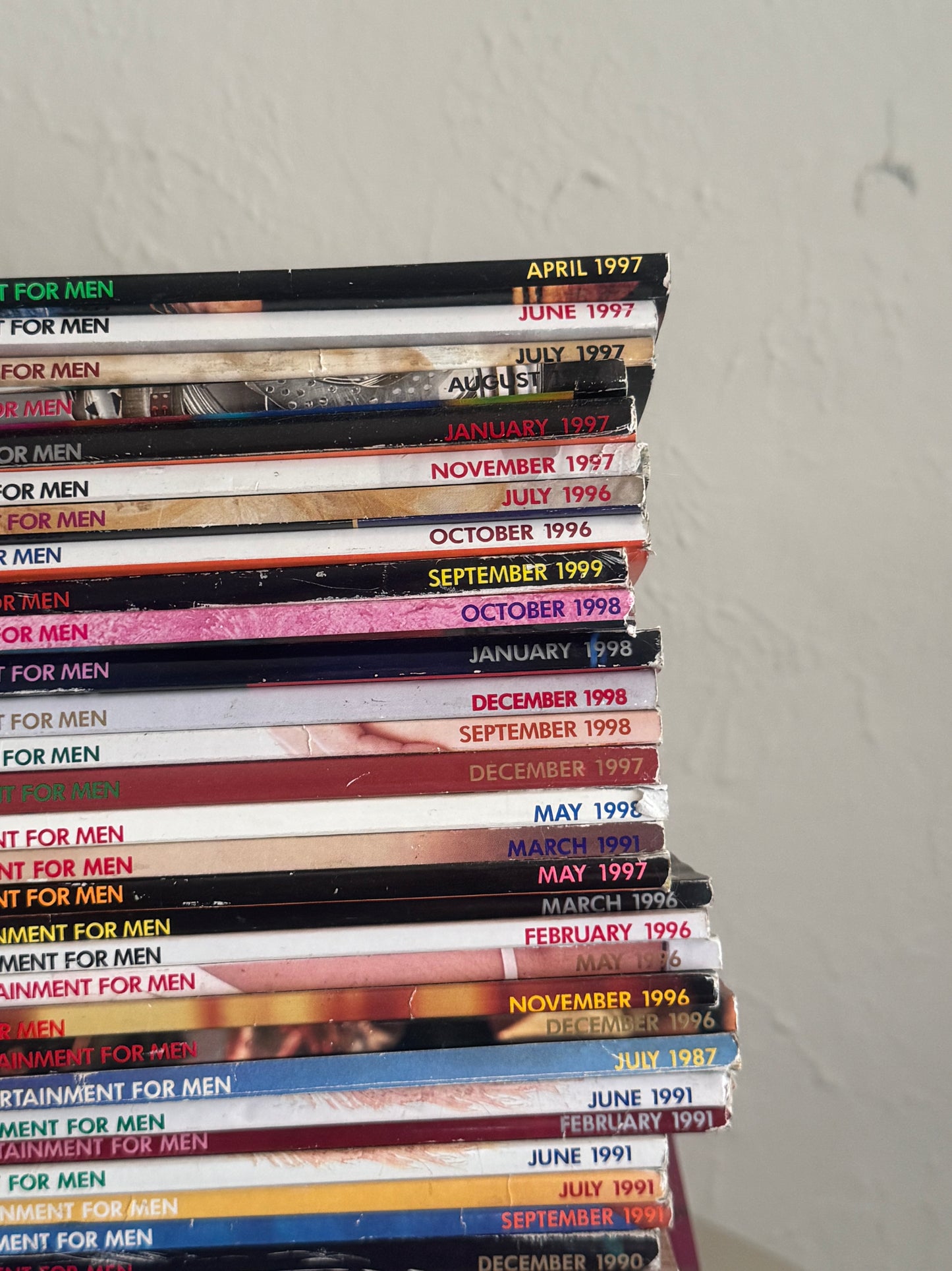 50 Vintage Magazines