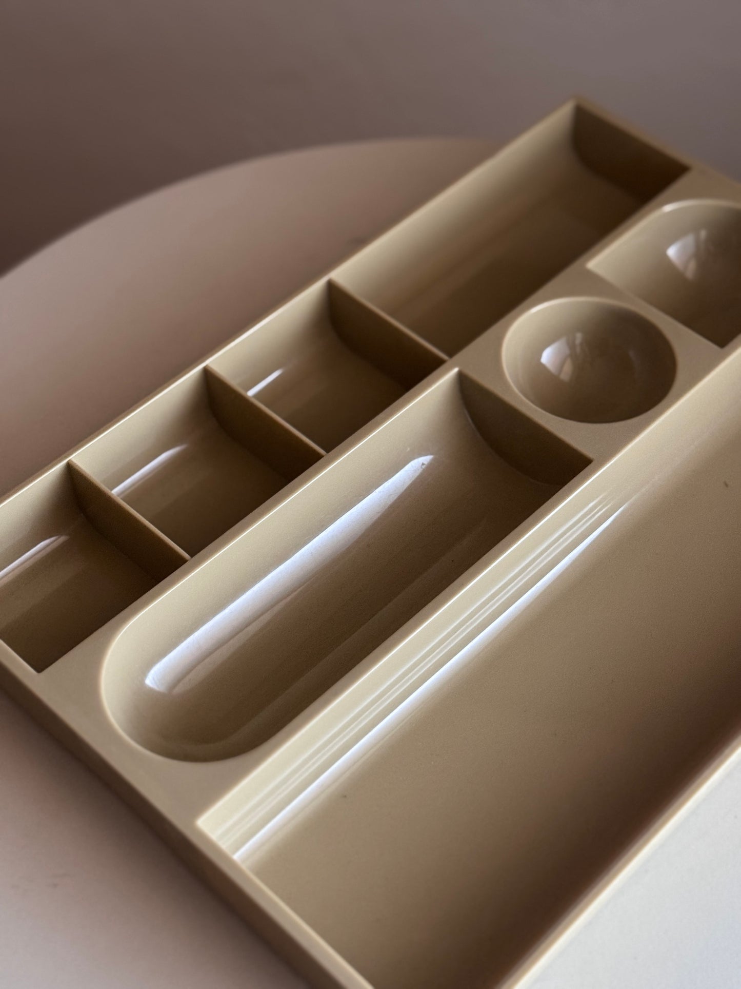 1978 Eldon Space Age Desk Organizer Tan