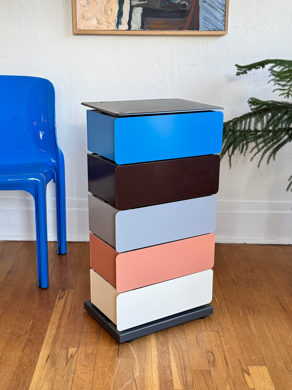 MOMA Exclusive
5-Drawer Pivot Cabinet