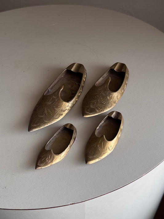 Vintage Brass Slipper Ashtray Set