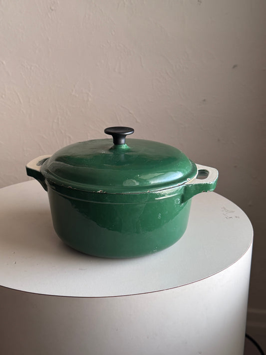 Vintage 3qt Cast Enamel Dutch Oven