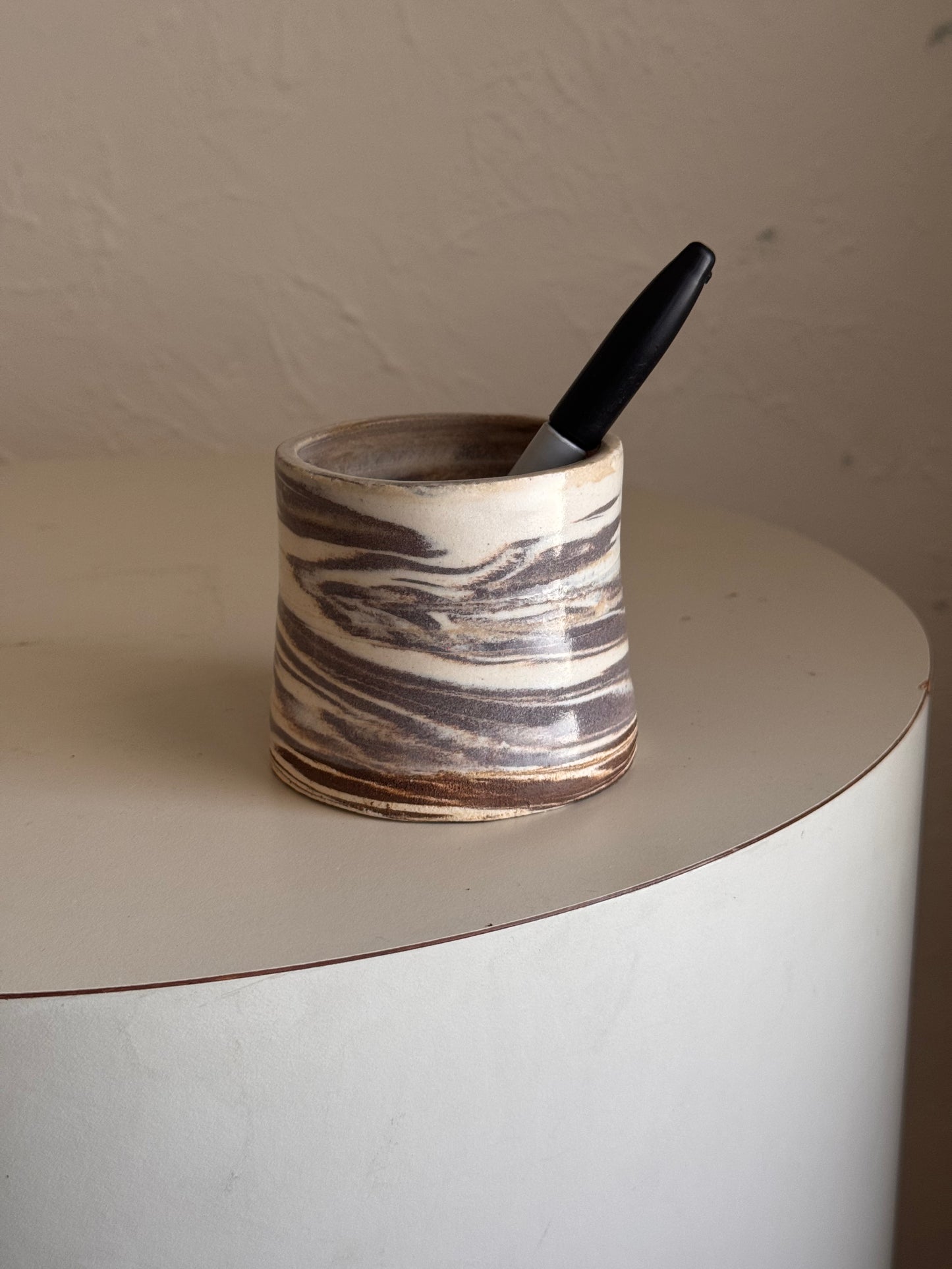 Ceramic Marbled Pen Cup