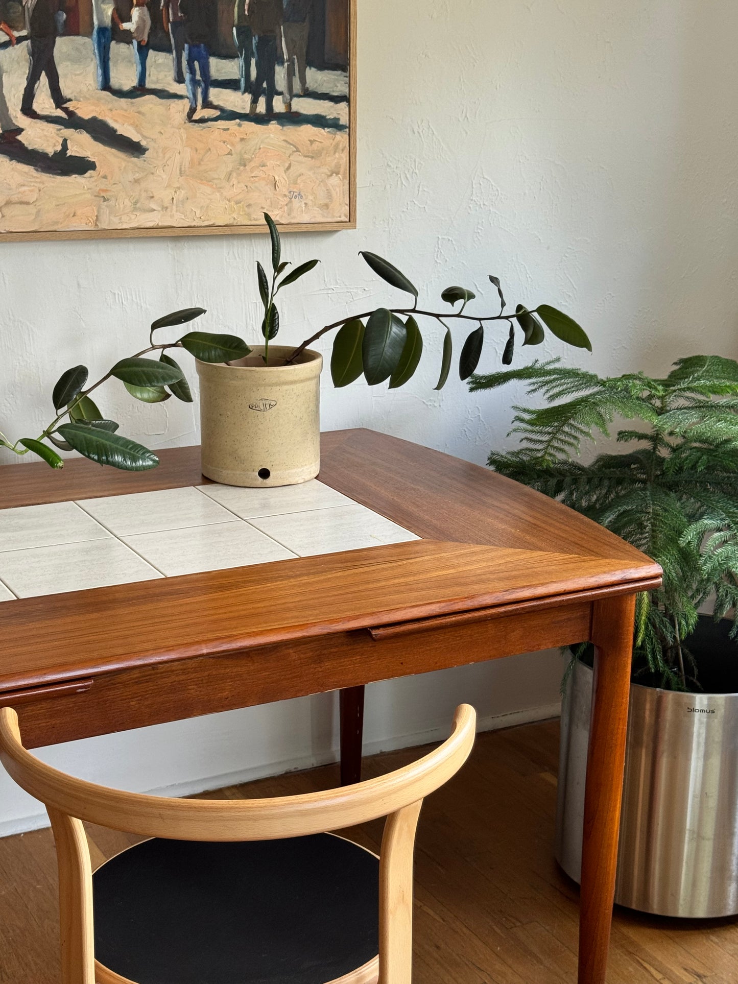 Danish Teak Drop-Leaf Dinining Table by Holst Joregensens