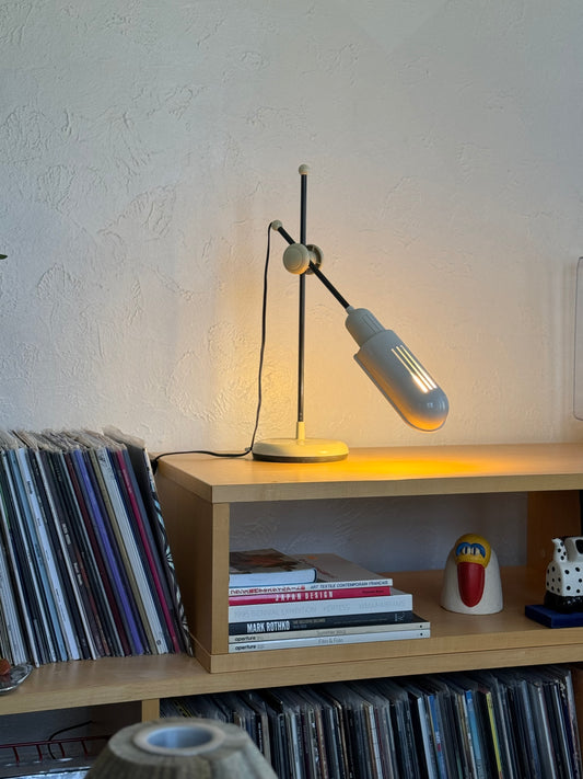 Space age adjustable table lamp