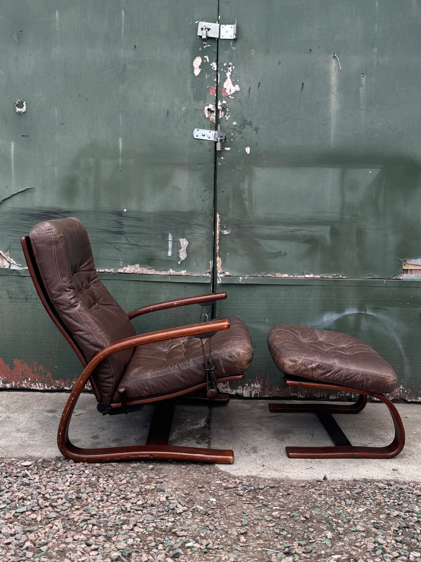 Panter leather armchair and ottoman by Arnt Lande for Westnofa, 1970s