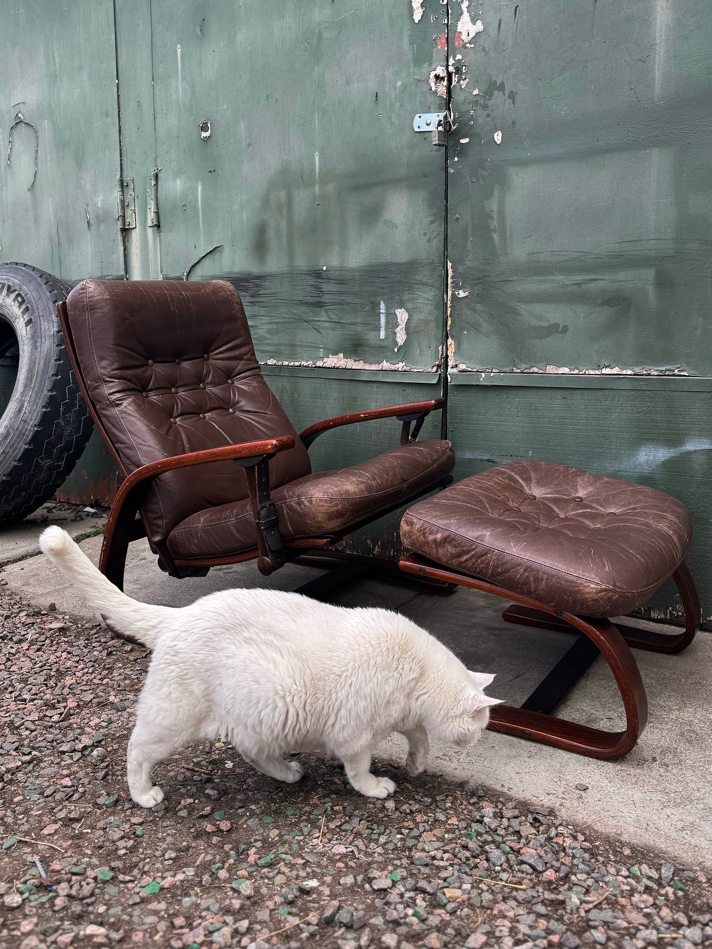 Panter leather armchair and ottoman by Arnt Lande for Westnofa, 1970s