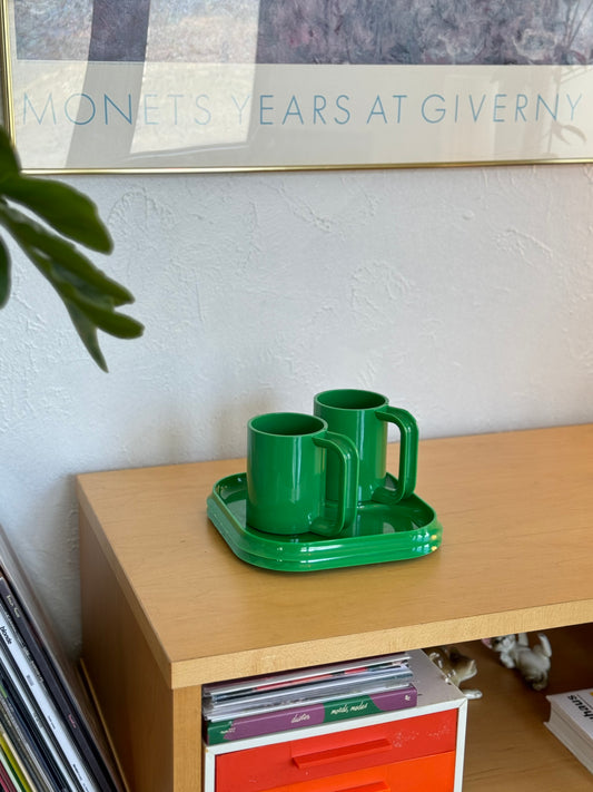 Green vintage Ingrid Chicago melamine "Snax" tray and mug set