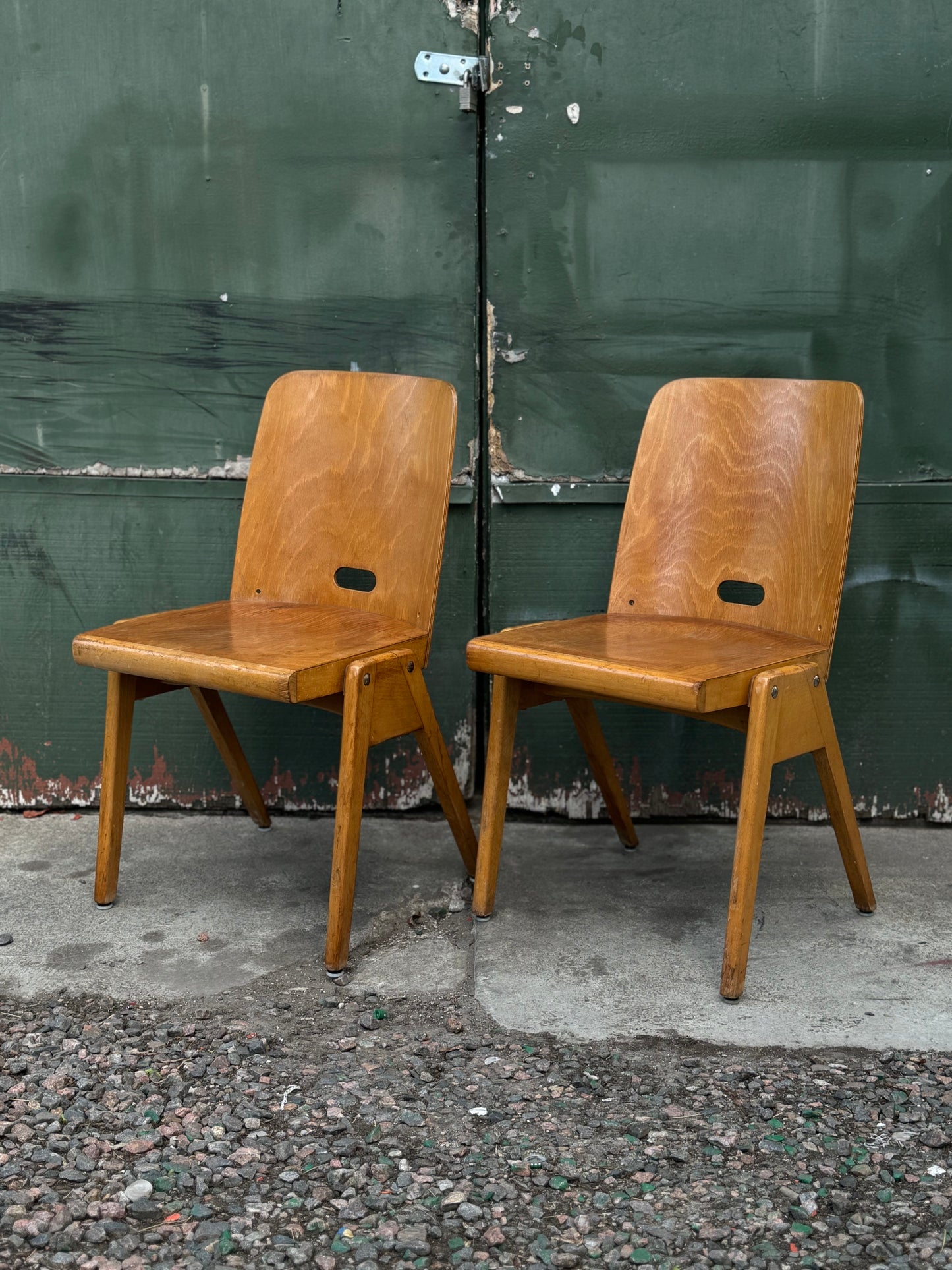 1950s German stacking bentwood chair by Pagholtz for Thonet