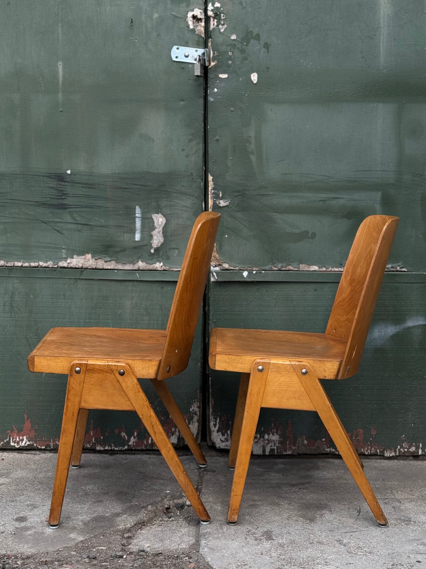 1950s German stacking bentwood chair by Pagholtz for Thonet