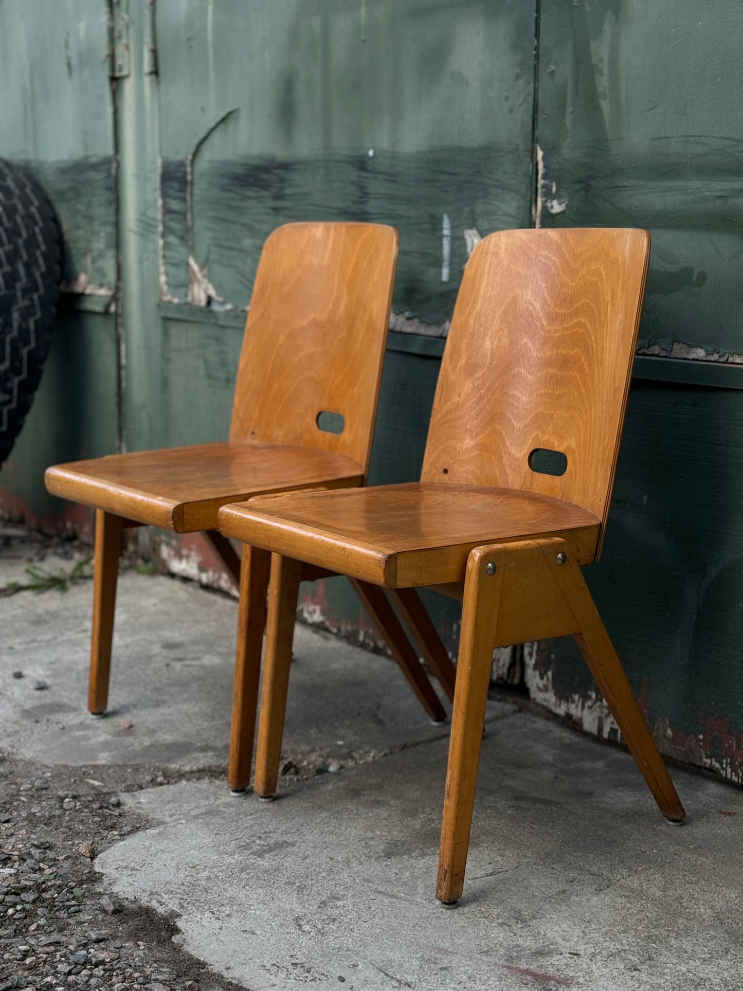 1950s German stacking bentwood chair by Pagholtz for Thonet