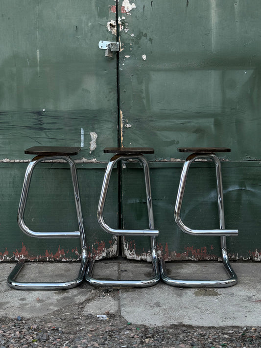 Chrome paper clip stool by Salmon-Hamilton, 1972