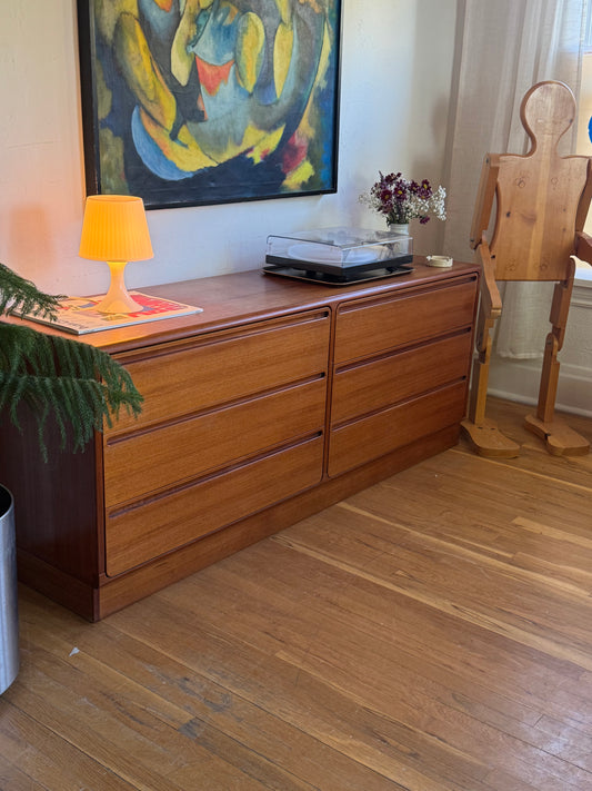 Vintage Danish Modern Teak 6-Drawer Dresser by Nils Jonsson for Torring Mobelfabrik
