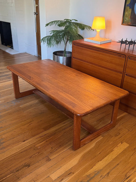 Solid teak Coffee Table Designed by Burchardt Nielsen for Dyrlund Denmark